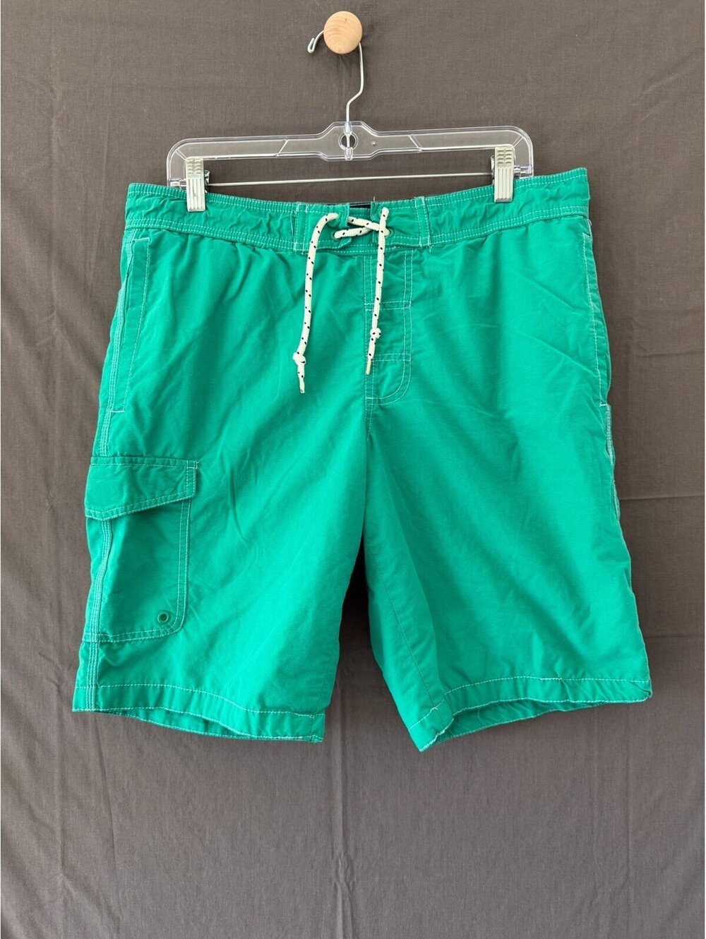 St Johns Bay Swim Trunks Mens Small Green Board Shorts Cargo Pocket Mesh Lining